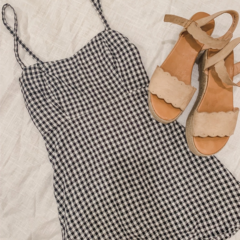 gingham dress!